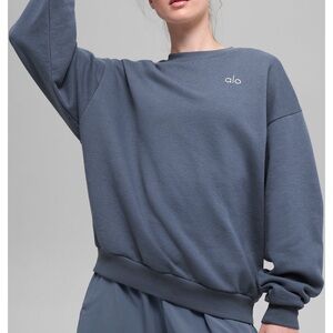 ALO Yoga Accolade Crew Neck Pullover Sweatshirt- Bluestone ( limited) NWT